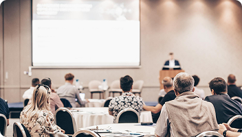 Tổ chức hội nghị, hội thảo, sự kiện